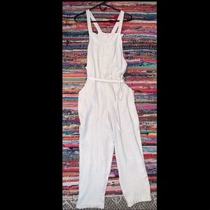 Never Worn Cute/Comfy Jumpsuit